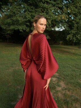 L’idee Versailles Pleated Balloon Wide Sleeve Gown Dress Red Burgundy US 4